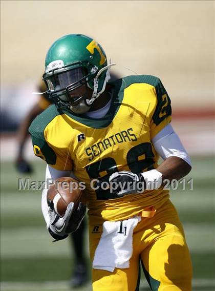 Thumbnail 3 in Taft vs. Friendship Collegiate  (Skyline Chili Crosstown Showdown) photogallery.
