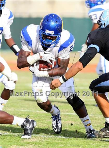 Thumbnail 3 in Crenshaw vs. Carson (CIF LA Section City D1 Final) photogallery.