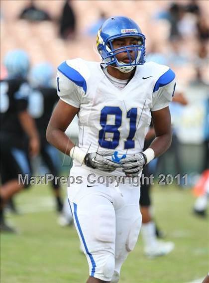 Thumbnail 2 in Crenshaw vs. Carson (CIF LA Section City D1 Final) photogallery.