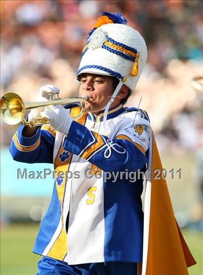 Thumbnail 2 in Crenshaw vs. Carson (CIF LA Section City D1 Final) photogallery.
