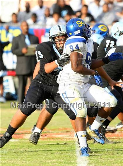 Thumbnail 1 in Crenshaw vs. Carson (CIF LA Section City D1 Final) photogallery.