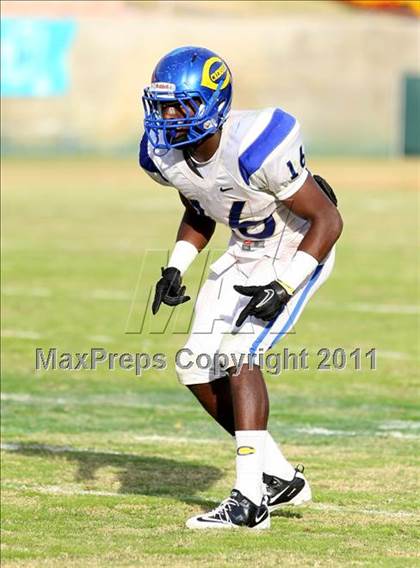 Thumbnail 1 in Crenshaw vs. Carson (CIF LA Section City D1 Final) photogallery.