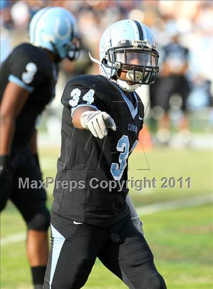 Thumbnail 3 in Crenshaw vs. Carson (CIF LA Section City D1 Final) photogallery.
