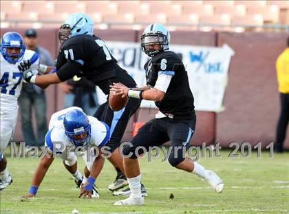 Thumbnail 1 in Crenshaw vs. Carson (CIF LA Section City D1 Final) photogallery.