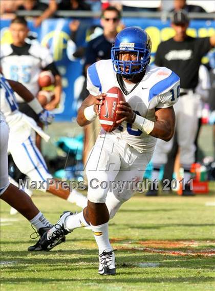 Thumbnail 1 in Crenshaw vs. Carson (CIF LA Section City D1 Final) photogallery.