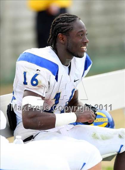Thumbnail 3 in Crenshaw vs. Carson (CIF LA Section City D1 Final) photogallery.