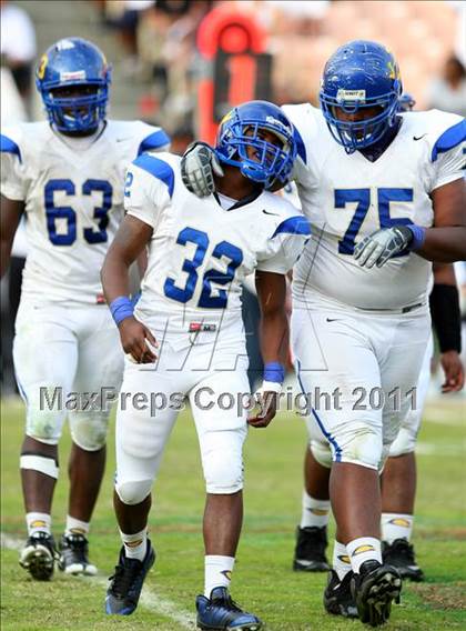 Thumbnail 3 in Crenshaw vs. Carson (CIF LA Section City D1 Final) photogallery.