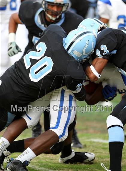 Thumbnail 1 in Crenshaw vs. Carson (CIF LA Section City D1 Final) photogallery.