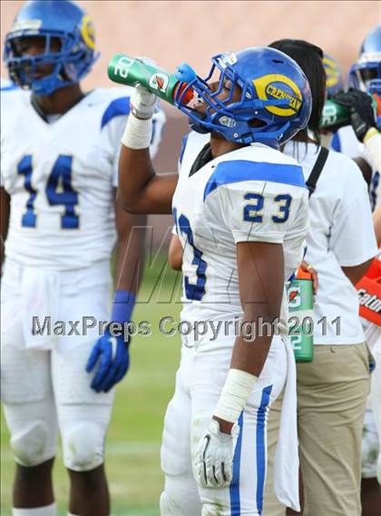 Thumbnail 1 in Crenshaw vs. Carson (CIF LA Section City D1 Final) photogallery.