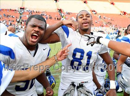 Thumbnail 3 in Crenshaw vs. Carson (CIF LA Section City D1 Final) photogallery.