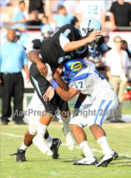 Thumbnail 1 in Crenshaw vs. Carson (CIF LA Section City D1 Final) photogallery.