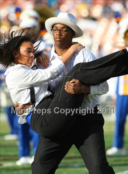 Thumbnail 2 in Crenshaw vs. Carson (CIF LA Section City D1 Final) photogallery.