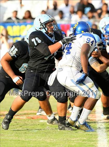 Thumbnail 2 in Crenshaw vs. Carson (CIF LA Section City D1 Final) photogallery.