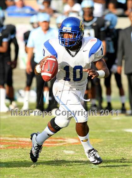 Thumbnail 3 in Crenshaw vs. Carson (CIF LA Section City D1 Final) photogallery.