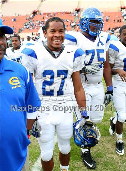 Thumbnail 2 in Crenshaw vs. Carson (CIF LA Section City D1 Final) photogallery.
