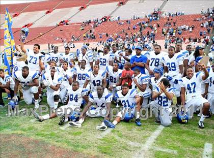 Thumbnail 1 in Crenshaw vs. Carson (CIF LA Section City D1 Final) photogallery.