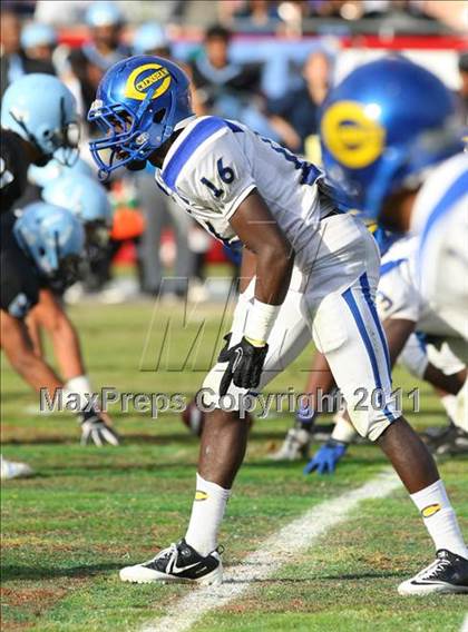 Thumbnail 3 in Crenshaw vs. Carson (CIF LA Section City D1 Final) photogallery.