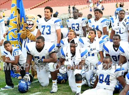 Thumbnail 1 in Crenshaw vs. Carson (CIF LA Section City D1 Final) photogallery.