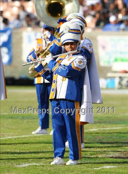 Thumbnail 3 in Crenshaw vs. Carson (CIF LA Section City D1 Final) photogallery.