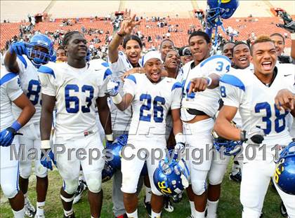 Thumbnail 3 in Crenshaw vs. Carson (CIF LA Section City D1 Final) photogallery.