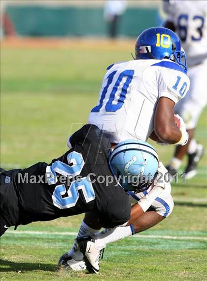 Thumbnail 1 in Crenshaw vs. Carson (CIF LA Section City D1 Final) photogallery.