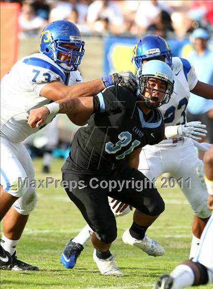 Thumbnail 2 in Crenshaw vs. Carson (CIF LA Section City D1 Final) photogallery.