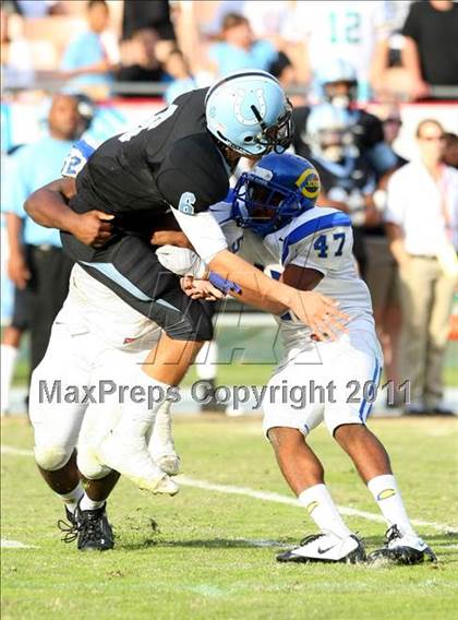 Thumbnail 2 in Crenshaw vs. Carson (CIF LA Section City D1 Final) photogallery.