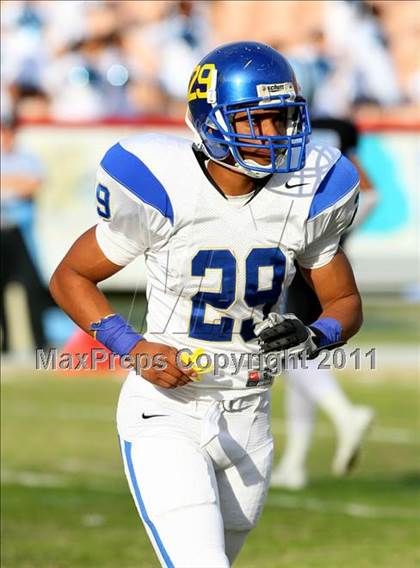Thumbnail 1 in Crenshaw vs. Carson (CIF LA Section City D1 Final) photogallery.