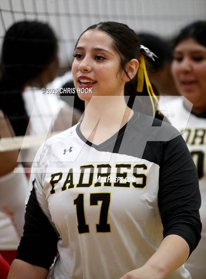 Thumbnail 3 in South Mountain vs Marcos de Niza (Florence Invitational) photogallery.