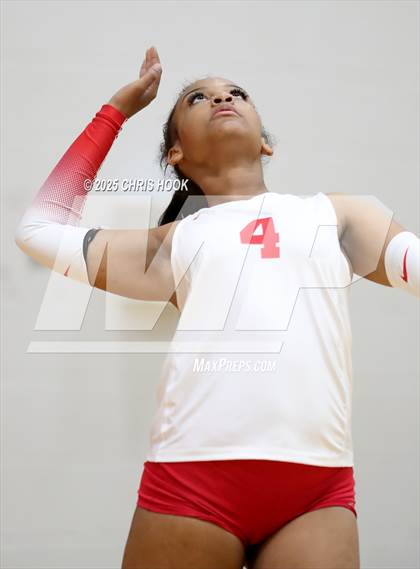 Thumbnail 3 in South Mountain vs Marcos de Niza (Florence Invitational) photogallery.