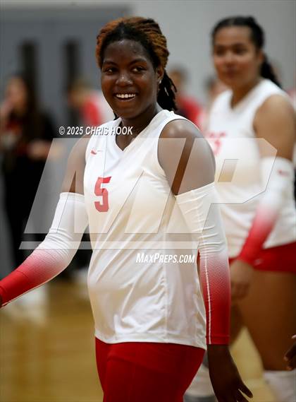 Thumbnail 1 in South Mountain vs Marcos de Niza (Florence Invitational) photogallery.