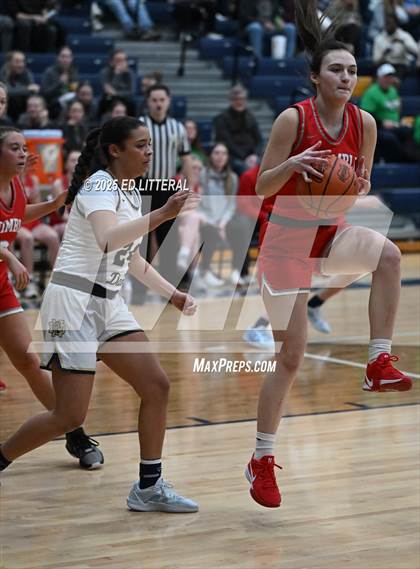 Thumbnail 1 in Notre Dame vs. Trimble photogallery.