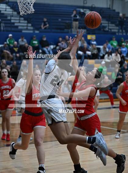 Thumbnail 2 in Notre Dame vs. Trimble photogallery.