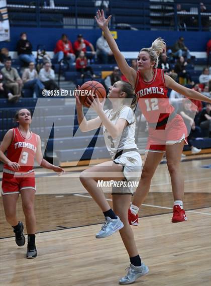 Thumbnail 2 in Notre Dame vs. Trimble photogallery.