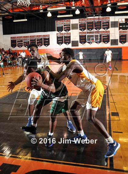 Thumbnail 2 in Winter Haven vs. Evans photogallery.
