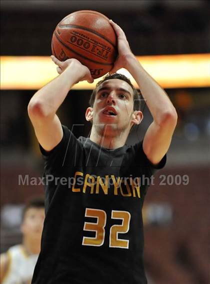 Thumbnail 2 in Canyon vs Santa Margarita (CIF SS D3-AA Final)  photogallery.