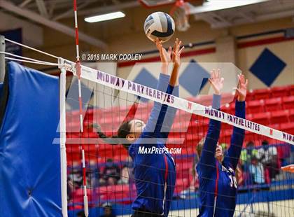 Thumbnail 2 in Harker Heights @ Midway photogallery.