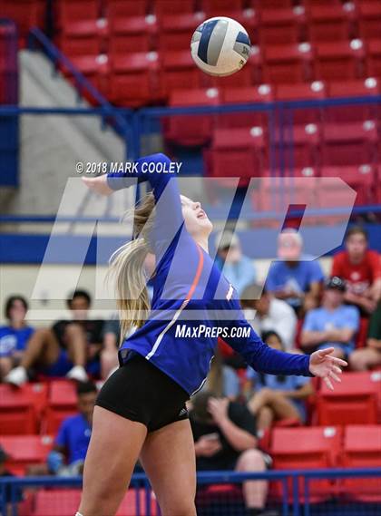 Thumbnail 1 in Harker Heights @ Midway photogallery.