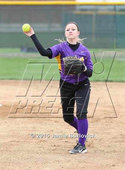 Thumbnail 1 in North Olmsted @ Olmstead Falls photogallery.