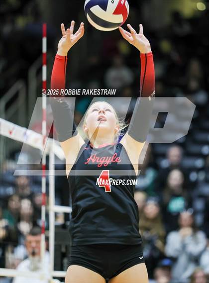 Thumbnail 3 in Cedar Park vs. Argyle (UIL 5A D2 Volleyball Final) photogallery.