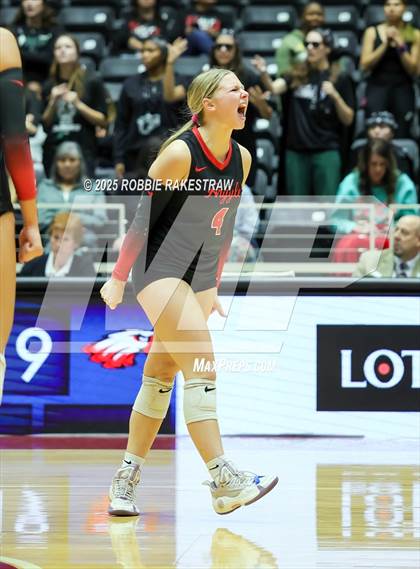 Thumbnail 1 in Cedar Park vs. Argyle (UIL 5A D2 Volleyball Final) photogallery.