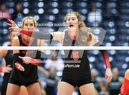 Thumbnail 3 in Cedar Park vs. Argyle (UIL 5A D2 Volleyball Final) photogallery.