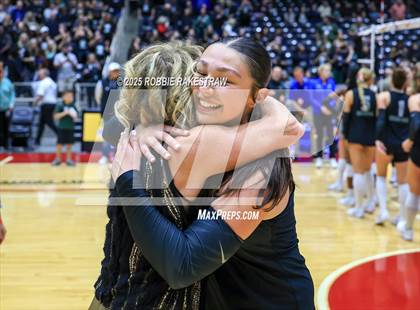 Thumbnail 1 in Cedar Park vs. Argyle (UIL 5A D2 Volleyball Final) photogallery.