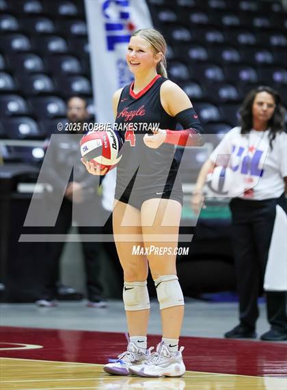 Thumbnail 1 in Cedar Park vs. Argyle (UIL 5A D2 Volleyball Final) photogallery.