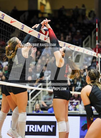 Thumbnail 3 in Cedar Park vs. Argyle (UIL 5A D2 Volleyball Final) photogallery.