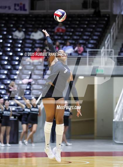 Thumbnail 2 in Cedar Park vs. Argyle (UIL 5A D2 Volleyball Final) photogallery.