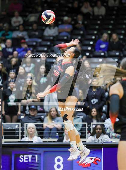 Thumbnail 2 in Cedar Park vs. Argyle (UIL 5A D2 Volleyball Final) photogallery.