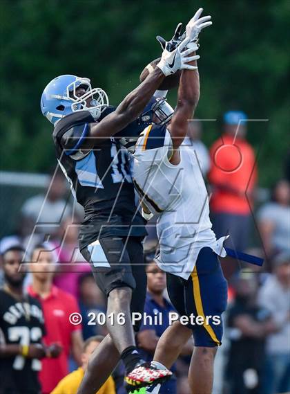 Thumbnail 1 in Pallotti vs. Friendship Collegiate Academy photogallery.