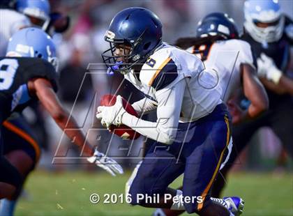 Thumbnail 2 in Pallotti vs. Friendship Collegiate Academy photogallery.