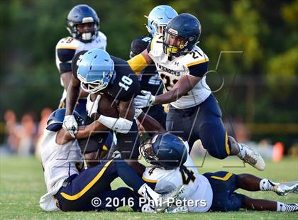 Thumbnail 1 in Pallotti vs. Friendship Collegiate Academy photogallery.